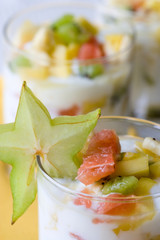 Tropischer Obstsalat