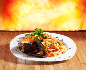 Spaghetti crostacei e frutti di mare