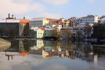 Obraz premium The medieval Czech town Pisek on the river Otava