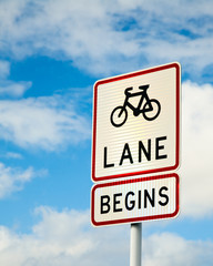 Bike lane begins