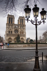 Obraz premium Notre dame de paris at winter time