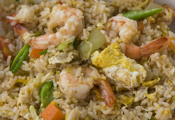 Fried rice with seafood