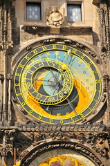 Uhr