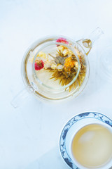 Wellness pur - chinesische teeblume in teekanne