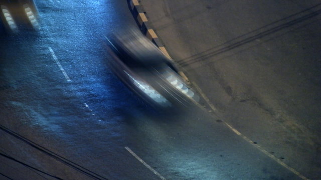 trafico coches esquina