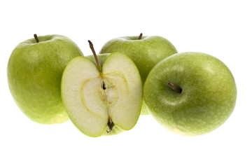 4 Granny Smith-Äpfle freigstellt #2