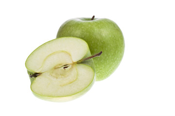 2 Granny Smith-Äpfle freigstellt #1
