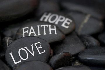 kiesel Love faith hope