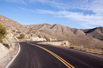 Fototapeta na wymiar Winding desert highway