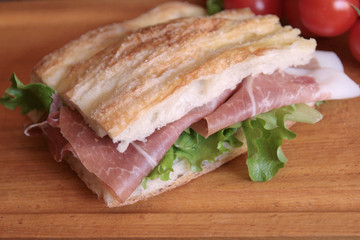 pizza bianca con prosciutto crudo