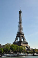 Fototapeta na wymiar The Eiffel tower #3