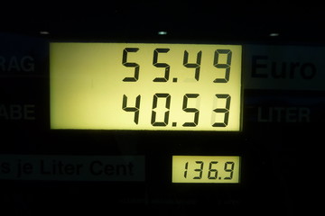 Benzinpreis 1,36