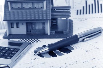 Model house and calculator