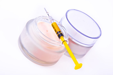 botox cream with syringe