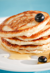 pancakes with honey