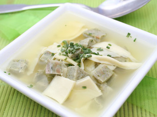 Maultaschensuppe