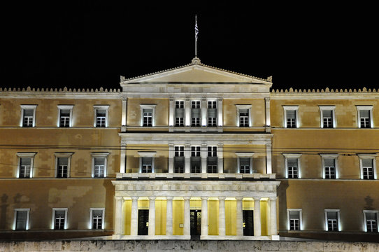 Athen, Parlament von Griechenland bei Nacht