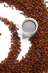 Cup with coffee, costing on coffee grain