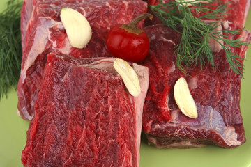 uncooked ribs on wood