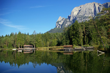 Fototapeta premium Fischerhütte im Paradies