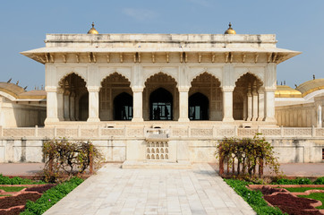 Fototapeta na wymiar Palace inside Red Fort, Agra, India