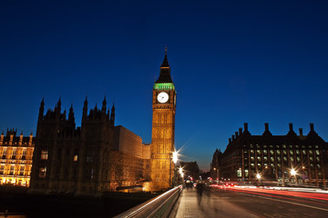 Fototapeta na wymiar Noc strzał z Big Ben w Londynie