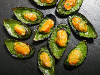Moules aux herbes