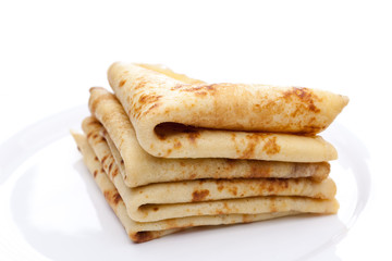 Ein Stapel Pfannkuchen auf Teller