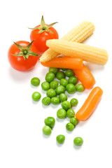 Fototapeta na wymiar Vegetables isolated on white