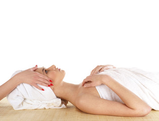 Obraz na płótnie Canvas Woman getting spa treatment