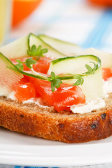 Toast  with vegetables and fish