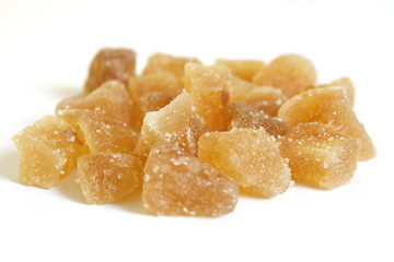 morceaux de gingembre séché