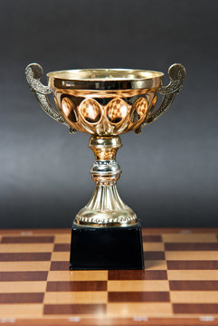 Puchar na szachownicy