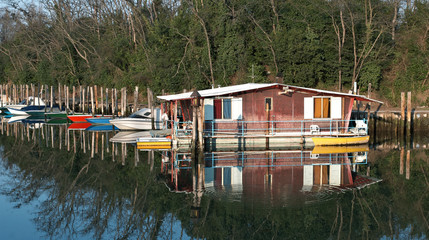 casa sull'acqua