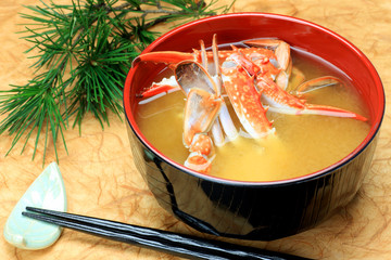 miso soup with crab