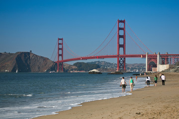 Golden gate bridge in San Francisco