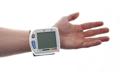 Blutdruckmessgerät LCD Display leer weiss freigestellt 3