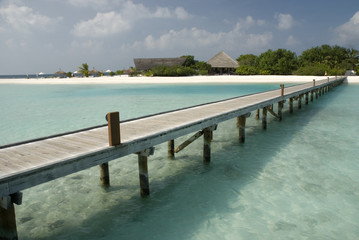 Jetty to the island