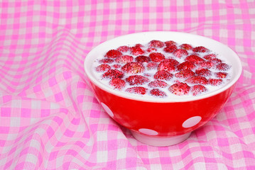 Strawberries in milk