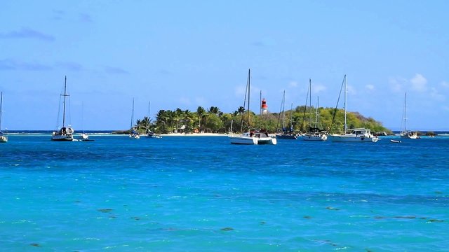 Mouillage de l'&icirc;let Gosier en Guadeloupe.