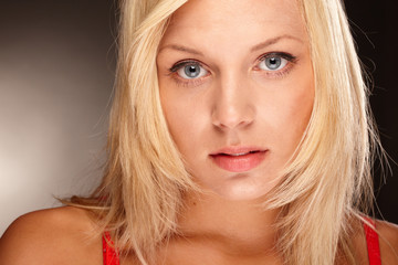 Gesicht einer h&uuml;bschen Frau