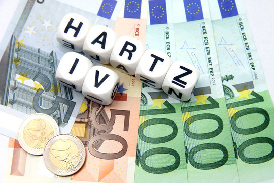 Hartz IV W&uuml;rfel auf 359Euro