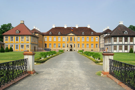 Oranienbaum Schloss - Oranienbaum Palace 04