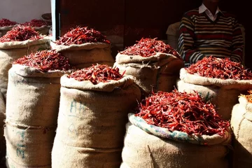 Keuken spatwand met foto Red pepper at the asian market © Anna Hull