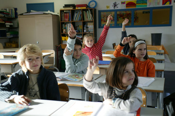 Elèves dans une classe