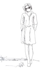 Skizze: Frau mit Kleid und Sonnenbrille