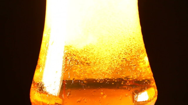 HD 1080p - pouring beer in high quality