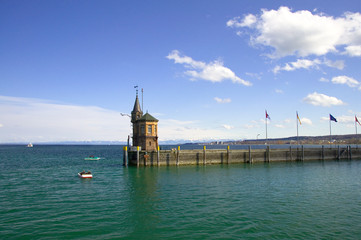 Fototapeta na wymiar Port w Konstancji nad Jeziorem Bodeńskim, Niemcy