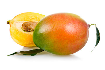 Ripe mango fruits with leaves