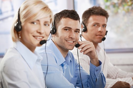 Customer service receicving calls